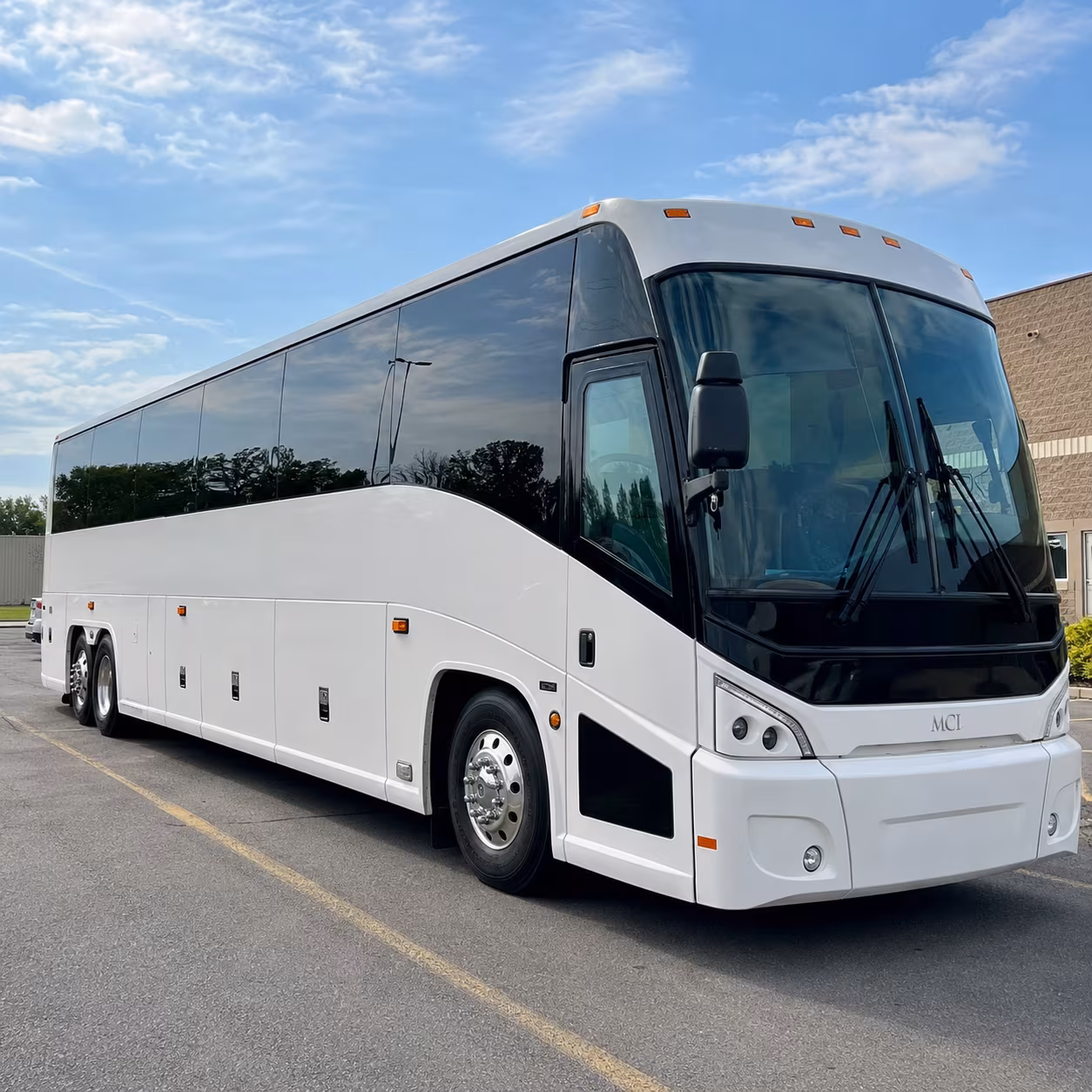 shuttle buses for savannah weddings graduations and corporate events